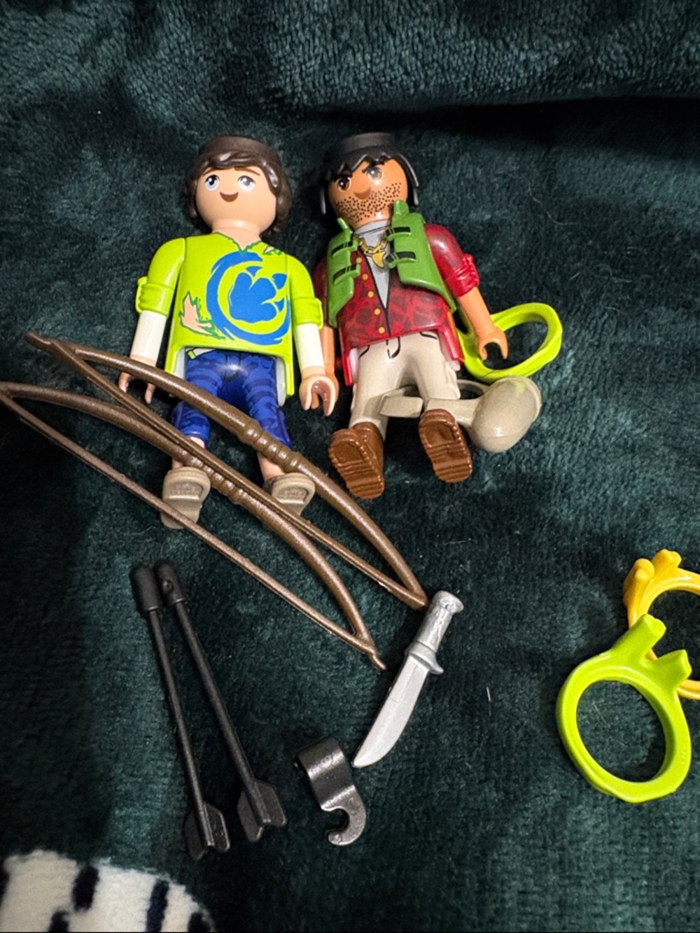 Dino Rise Triceratops Set Playmobil , figures with weapons only